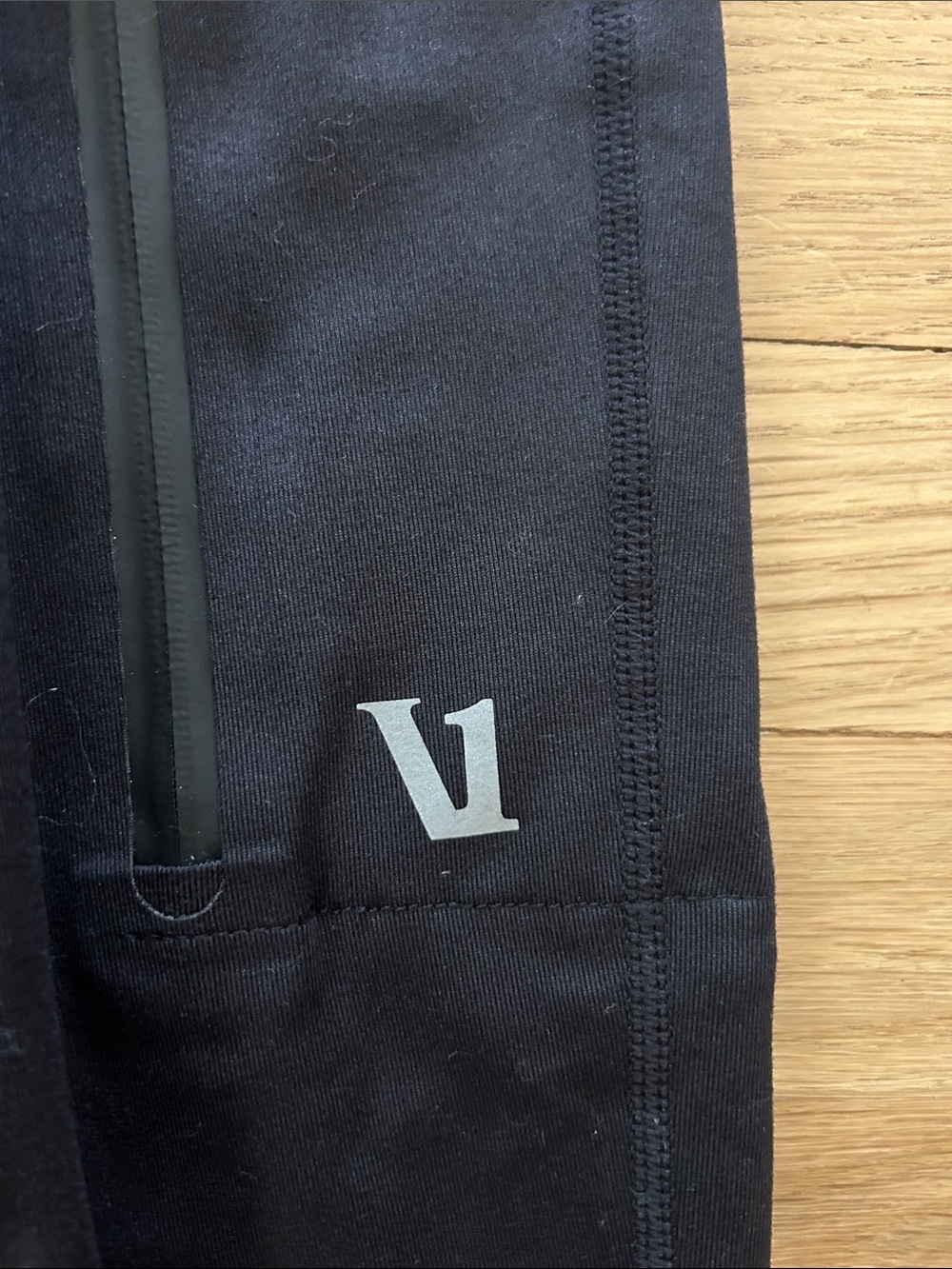 Men’s Vuori Joggers - Picture 2 of 5